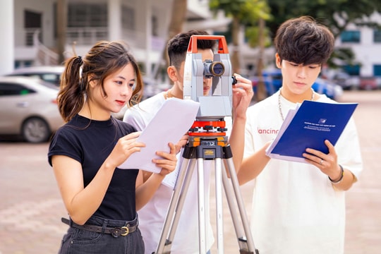 Bài toán sống còn phía sau loạt siêu dự án nghìn tỷ của Việt Nam