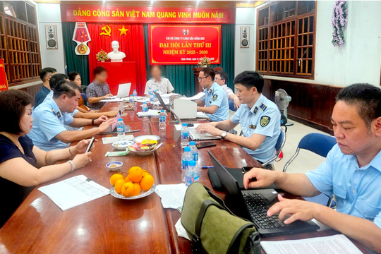 Không duy trì dự trữ xăng dầu tối thiểu, 2 doanh nghiệp bị phạt nặng