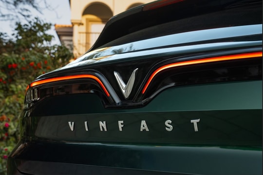 VinFast chuyển nhượng mảng sản xuất: Đây là 3 người chi nửa tỷ USD mua lại