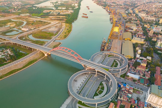 Hôm nay, Vinhomes, Hòa Phát cùng loạt doanh nghiệp đồng loạt khởi công 14 dự án tại thành phố có quy mô kinh tế lớn thứ 3 Việt Nam