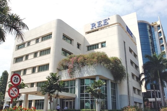 “Bốc hơi” gần 16% thị giá sau hơn 1 tháng, điều gì giúp cổ phiếu REE được kỳ vọng bật tăng hơn 32%?