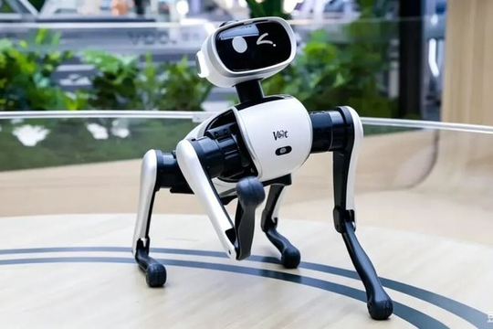 Doanh thu đạt gần 14 triệu USD chỉ sau 20 ngày: Tại sao sản phẩm chó robot tại Trung Quốc lại gây sốt?