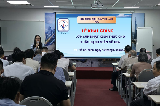 Khai giảng lớp cập nhật kiến thức về thẩm định giá CN2026.04 tại TP Hồ Chí Minh