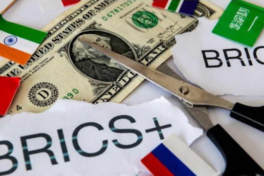 BRICS tăng tốc phi đô la hoá, xây dựng hệ thống tài chính phá thế độc tôn của phương Tây, lung lay vị thế SWIFT, IMF, World Bank