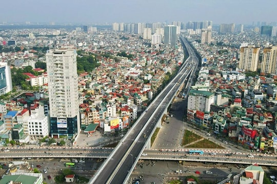 Tuyến đường 10.000 tỷ do doanh nghiệp của tỷ phú Phạm Nhật Vượng xây dựng, sở hữu công nghệ chưa từng có trong ngành xây dựng tại Việt Nam 
