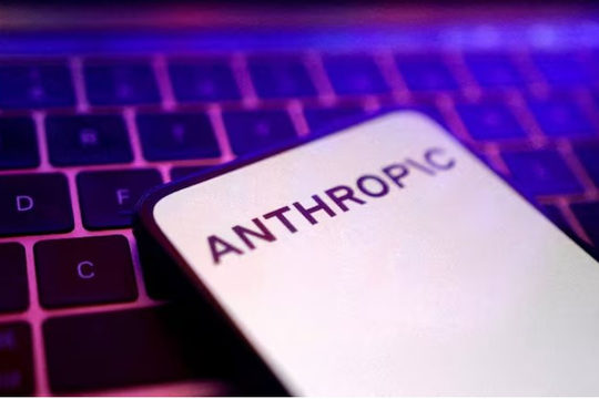 Cuộc chiến tranh giành nhân tài AI khốc liệt: Anthropic chiêu mộ thành viên sáng lập OpenAI