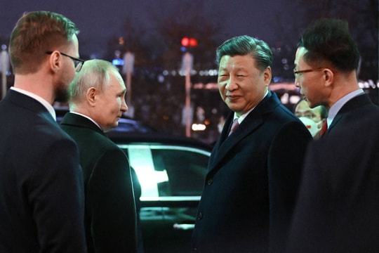 Sao Tổng thống Putin không đi cùng "Elon Musk hay Jensen Huang” đến Trung Quốc gặp ông Tập Cận Bình?