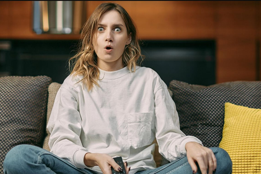 Kịch bản "ác mộng" cho các hãng TV truyền thống: Khi cấu hình bị "bình dân hóa", AI mới là kẻ nắm giữ quyền lực thật sự?