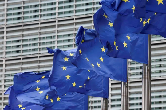 EU báo tin vui bất ngờ cho Trung Quốc chỉ sau vài tuần áp lệnh trừng phạt