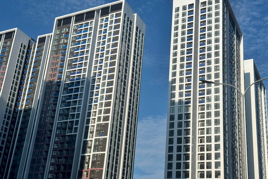 Nhà đất vẫn là “vua”, nhưng người mua đang chọn chung cư