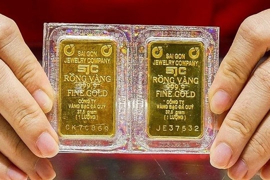 Giá vàng hôm nay 28/5: SJC lao dốc nghẹt thở, quét sạch 70% thành quả suốt 3 tháng