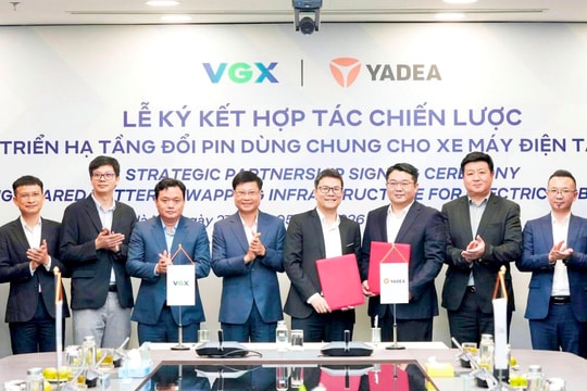 Công ty của Xuân Cầu Holdings, Petrolimex và Selex Motors bắt tay gã khổng lồ Trung Quốc phát triển hệ thống đổi pin xe điện dùng chung
