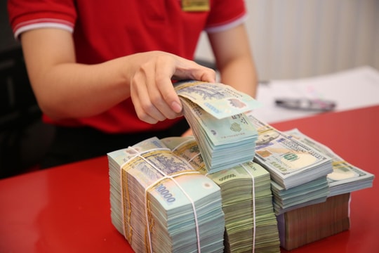 Lãi suất tiết kiệm ngày 28/5: Lãi suất Agribank, Vietcombank, BIDV, Sacombank, HDBank...cao nhất là bao nhiêu?