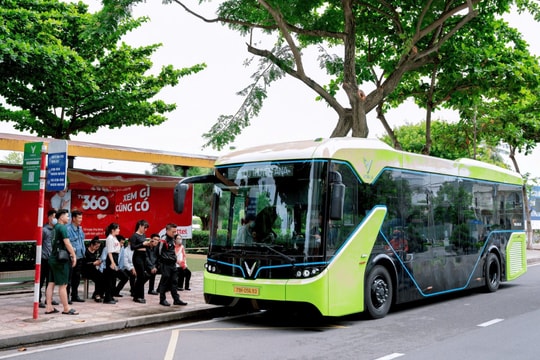 Ngày càng nhiều người hỏi: Bao giờ VinBus mở thêm tuyến mới?