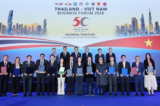 Vinpearl ký loạt thoả thuận quan trọng với Agoda, AirAsia MOVE, BeMyGuest và GlobalTix 