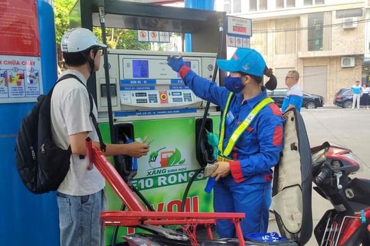 Từ ngày mai, thị trường xăng dầu ở Việt Nam có thay đổi lớn?
