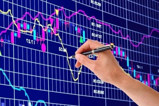Cổ phiếu ngân hàng đang rẻ, vì sao tiền vẫn chưa vào?