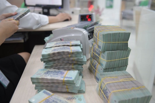 Lãi suất tiết kiệm ngày 1/6: Bảng lãi suất Agribank, Vietcombank, BIDV, VietinBank, Sacombank, HDBank, MB,... mới nhất đầu tháng 6