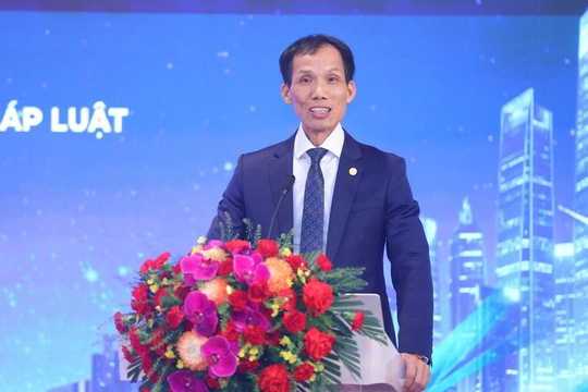 Thế giới cũng "choáng váng" khi biết: Người Việt lao động quần quật 30 năm, nhịn ăn uống...mới có thể mua 1 căn nhà giá trung bình