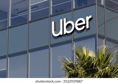 Vừa kinh doanh khách sạn, vừa đặt cược 10 tỷ USD vào Robotaxi: Uber đang âm mưu điều gì?