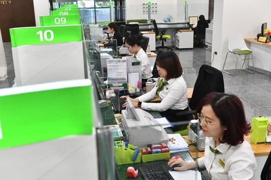 Sinh viên tốt nghiệp loại xuất sắc từ FTU, NEU, AOF, BAV, UEH... chú ý: Một ngân hàng Big4 đang đặc cách tuyển dụng
