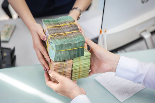 Bảng lãi suất tiết kiệm mới nhất ngày 3/6: Một ngân hàng điều chỉnh, Agribank, Vietcombank, VietinBank, BIDV, MB, HDBank, Sacombank,... đang niêm yết lãi suất bao nhiêu?