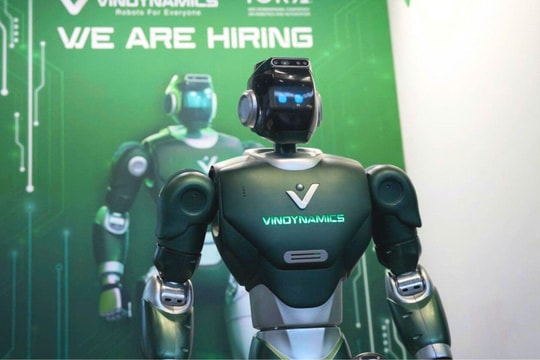 Truyền thông nước ngoài nhận xét về robot hình người của ông Phạm Nhật Vượng: Bước nhảy vọt của Việt Nam