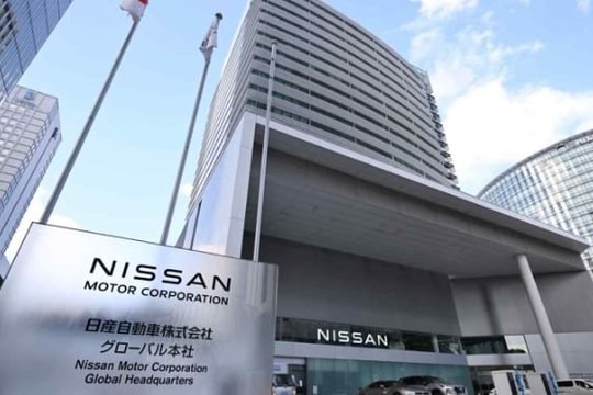 Hồ sơ chấn động: Nissan đang ngập trong nợ, phải trả lãi gần 700 triệu USD mỗi năm, nằm trong nhóm rủi ro cao