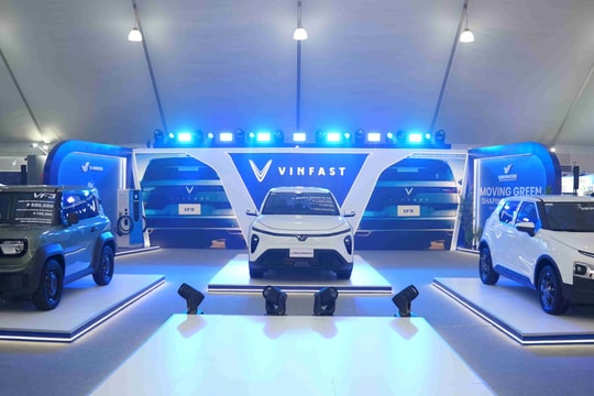 Lần đầu tiên VinFast mang gian hàng 240 m² đến một triển lãm đặc biệt tại Philippines