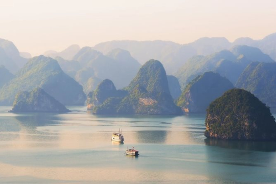 Resort là biểu tượng nghỉ dưỡng xa xỉ tại Hạ Long vừa chơi lớn: Trải nghiệm gì có giá 240 triệu đồng/đêm mà nhiều người vẫn sẵn sàng chi tiền?