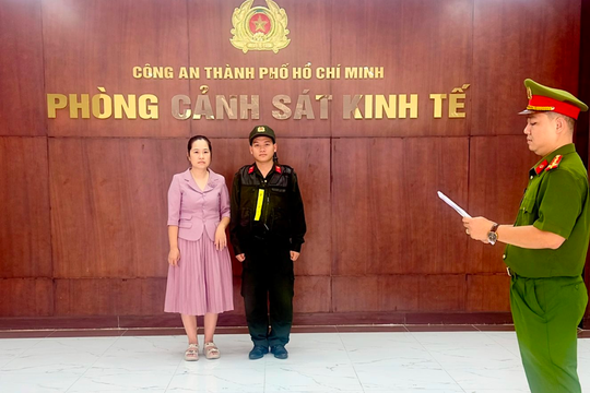 Khởi tố chủ thương hiệu áo dài có tiếng tại TP HCM vì dùng AI sao chép thiết kế