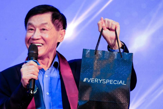 Công ty của tỉ phú Johnathan Hạnh Nguyễn báo tin rất vui, một doanh nghiệp "họ Viettel" bị nhắc nhở