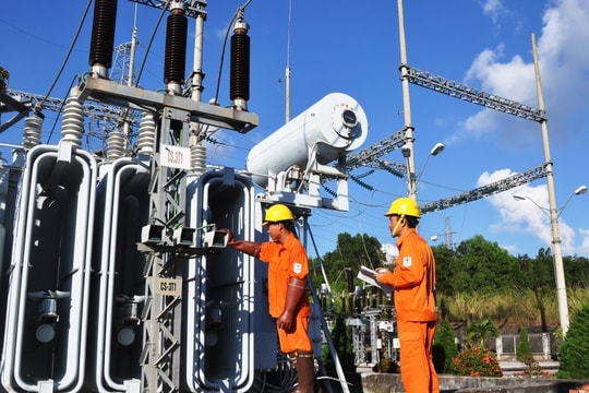 Chủ tịch và Kế toán trưởng bị bắt, doanh nghiệp điện phát thông báo quan trọng 