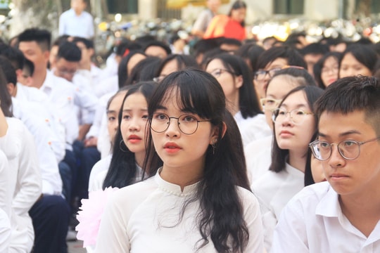 Tin vui: Tất cả thí sinh tham dự kỳ thi tốt nghiệp THPT được giảm giá 1 dịch vụ từ hôm nay 10/6 đến hết tháng 10