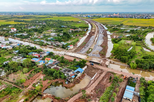 Chuẩn bị thu hồi 620ha đất của hơn 6.000 hộ dân để làm siêu dự án giao thông 200.000 tỷ đồng lớn bậc nhất phía Bắc, kết nối với Thủ đô và loạt tỉnh, thành