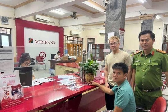 Tài khoản phát sinh giao dịch 118 triệu đồng, một hộ kinh doanh phải đến trình báo công an