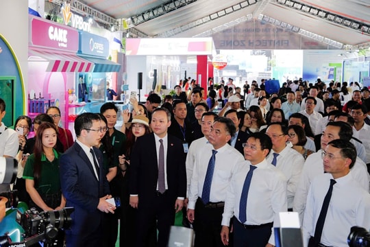 “VPBank tới rồi, mở “lời” ngay thôi” khởi động hành trình kết nối khách hàng trên cả nước
