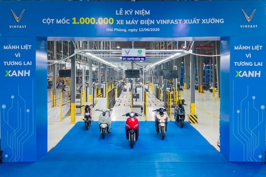 VinFast xuất xưởng chiếc xe máy điện thứ 1 triệu, chuẩn bị tung ra mô tô thể thao điện