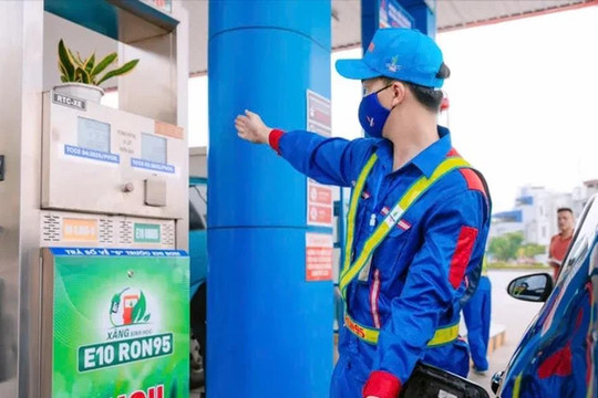 Giá xăng dầu hôm nay 17/9: Đồng loạt tăng mạnh, diesel lên gần 30.000 đồng/lít