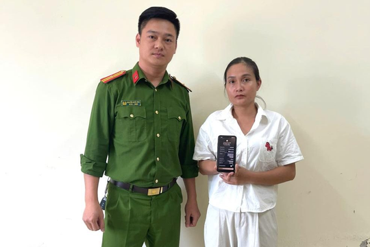 Phát hiện giao dịch chuyển khoản 50 triệu đồng từ Vietcombank sang MB Bank của người phụ nữ SN 1991, công an lập tức vào cuộc điều tra