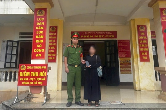 Cô gái SN 2002 mang 33 triệu đồng tiền mặt đến cửa hàng điện thoại để chuyển khoản: Công an lập tức có mặt làm rõ