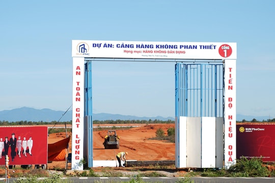 Đơn vị thi công sân bay 4.000 tỷ đồng của Sun Group tại tỉnh rộng nhất Việt Nam đang làm 1 việc quan trọng