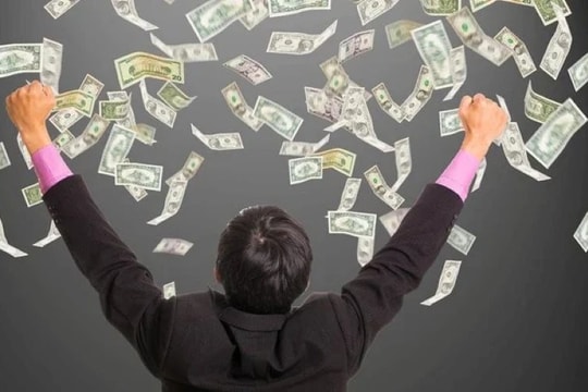 Một công ty sắp chốt quyền trả cổ tức tiền mặt tỷ lệ 25%