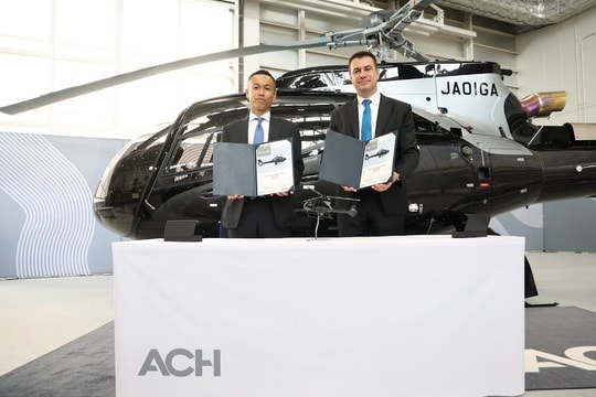 Trực thăng Airbus ACH130 Aston Martin Edition đầu tiên tại Nhật Bản cất cánh cùng NOT A HOTEL
