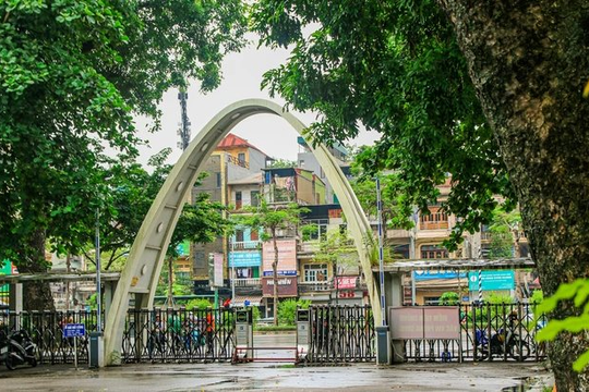 Việt Nam có 1 ĐH danh tiếng vừa lọt top 1.200 đại học tốt nhất thế giới: Có diện tích lớn nhất nội thành Hà Nội, sinh viên phải tra Google Map tìm giảng đường