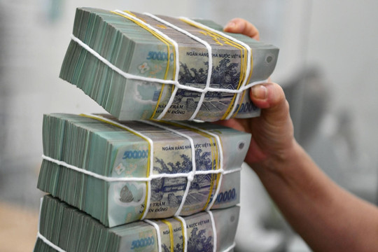 Một ngân hàng vừa tăng mạnh lãi suất tiết kiệm ở nhiều kỳ hạn
