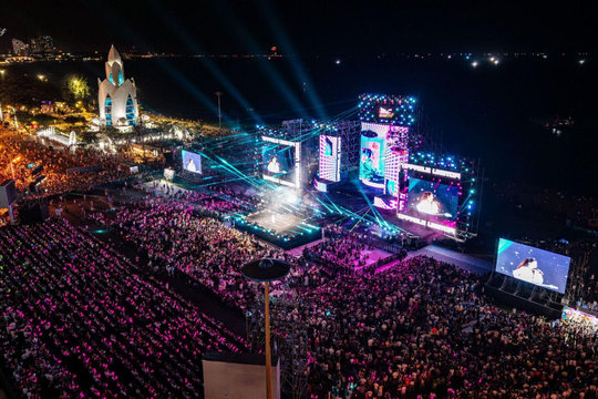 Sau Mega Booming - Charmora City, Sun Group sẽ mang đến Nha Trang “công thức lễ hội” từng làm nên kỳ tích ở Phú Quốc, Đà Nẵng?