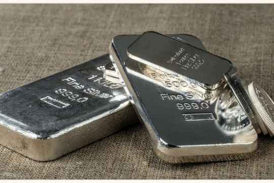Quỹ bạc lớn nhất thế giới giảm bán ròng trong tuần 15-18/6