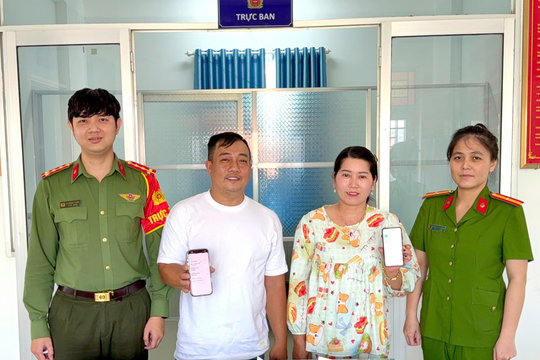 Nạp 13,6 triệu đồng tiền mặt từ cây ATM vào tài khoản ngân hàng Techcombank, 2 ngày sau, người đàn ông SN 1981 phải làm việc tại công an