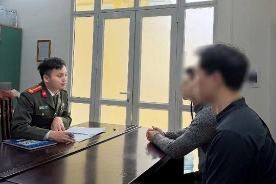Công an phát thông báo quy định mà người dân cần nắm rõ